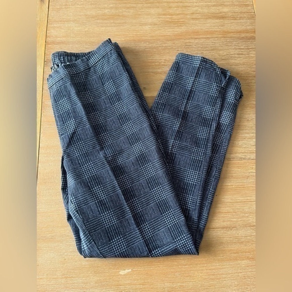 Isaac mizrahi blue plaid elastic waste pull in pants/trousers